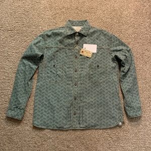 COPY - (NWT) Graph Zero Leaf Work Shirt (Green, size XL)